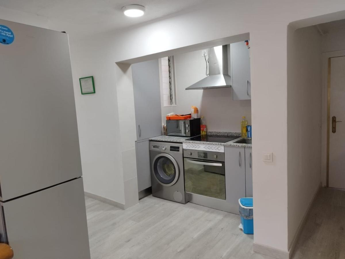 Habitaciones En Apartamento Compartido De Pozuelo de Alarcón Exteriér fotografie